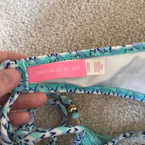 Victoria’s Secret Bikini Top - Picture 3 of 6